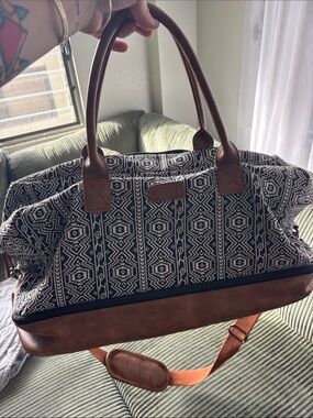 Black & White Geometric Weekender Bag with Brown Trim
